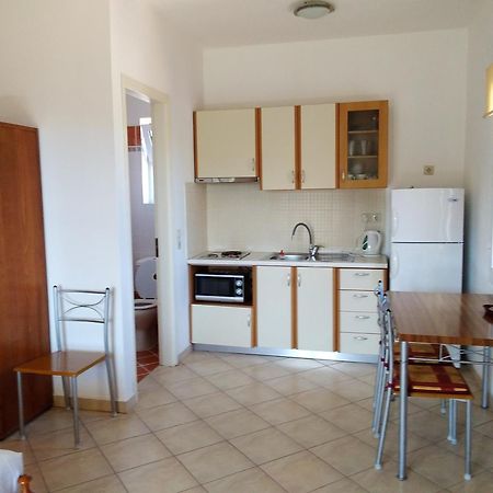 Emmanouil Appartement Kalamos  Buitenkant foto