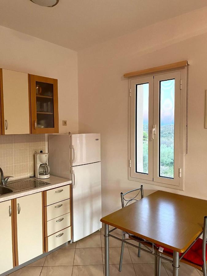Emmanouil Appartement Kalamos  Buitenkant foto