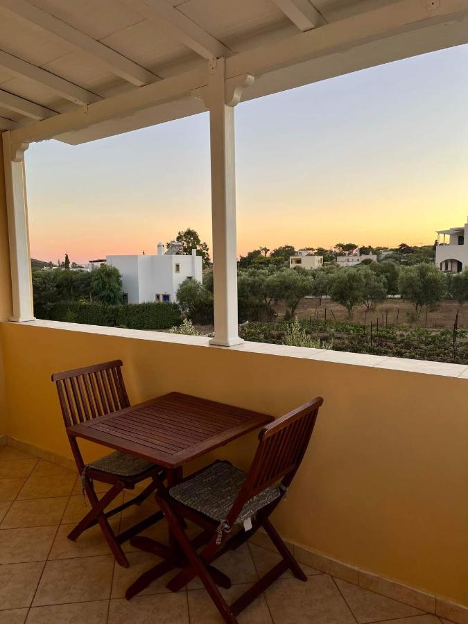 Emmanouil Appartement Kalamos  Buitenkant foto