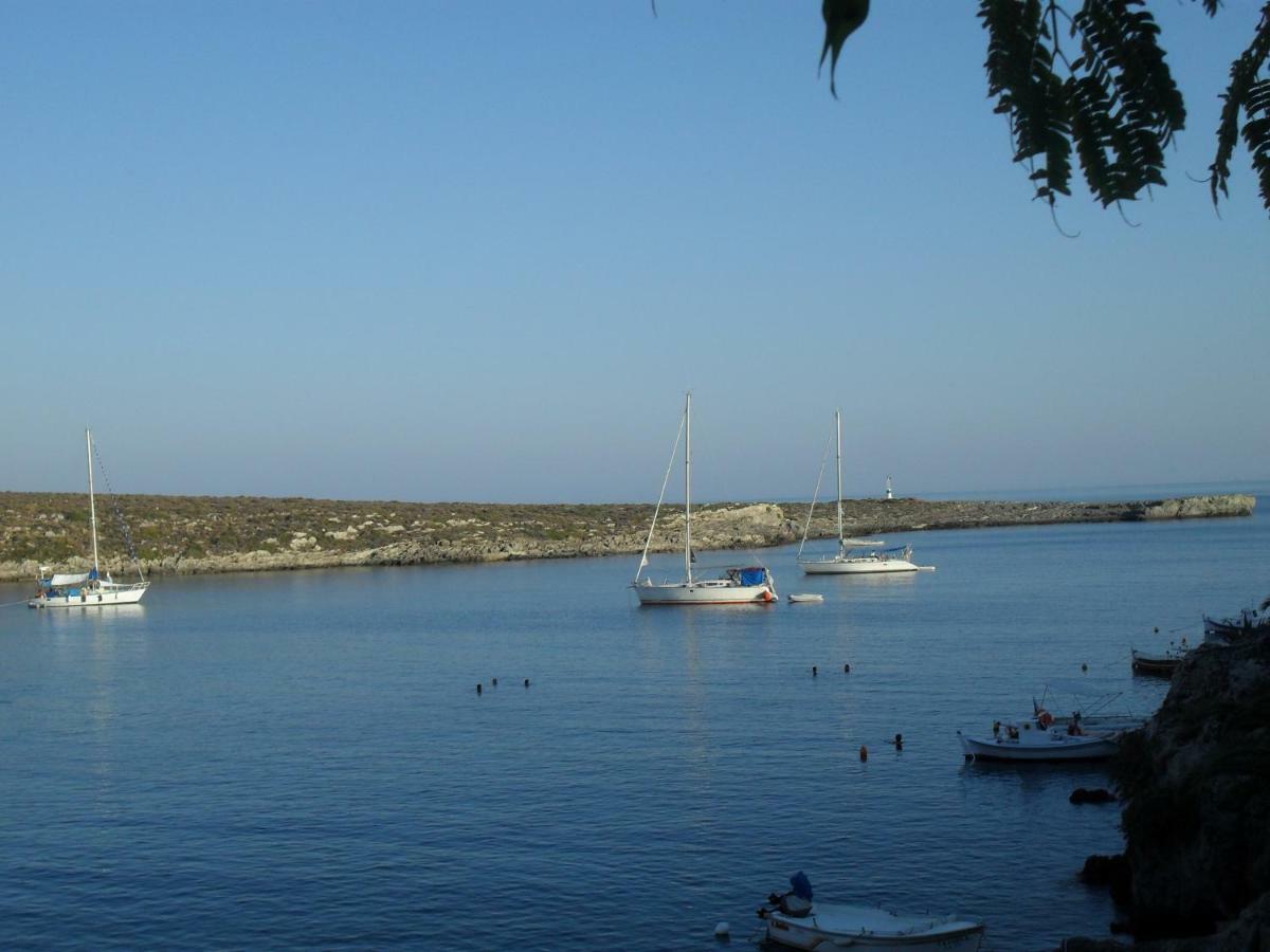 Emmanouil Appartement Kalamos  Buitenkant foto